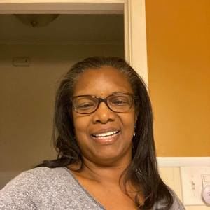 Meet your Posher, Carla